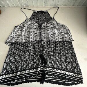 Black & White Forever 21 Aztec Print Sleeveless Top With Tassel Detail Womens Si